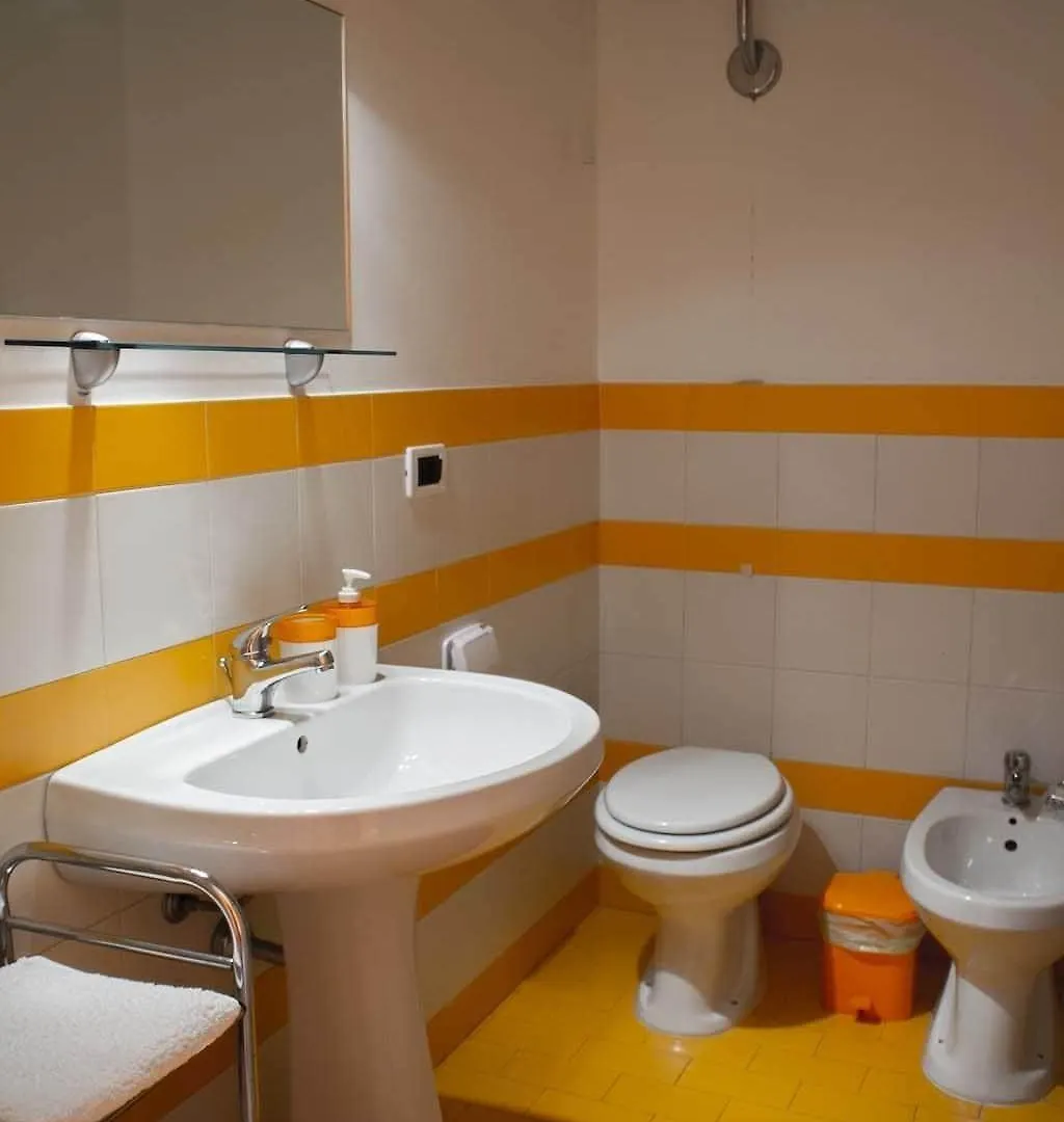 Hotel Amelie Palermo 3*,