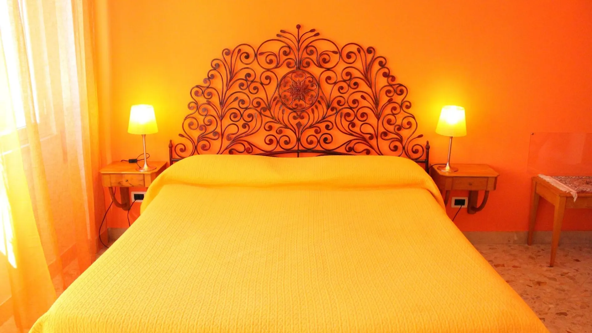 Hotel Amelie Palermo Italia
