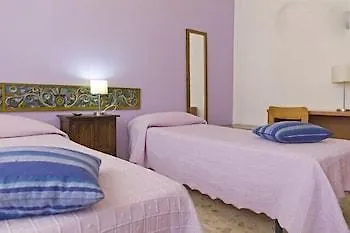 Hotel Amelie Palermo 3*,  Italia